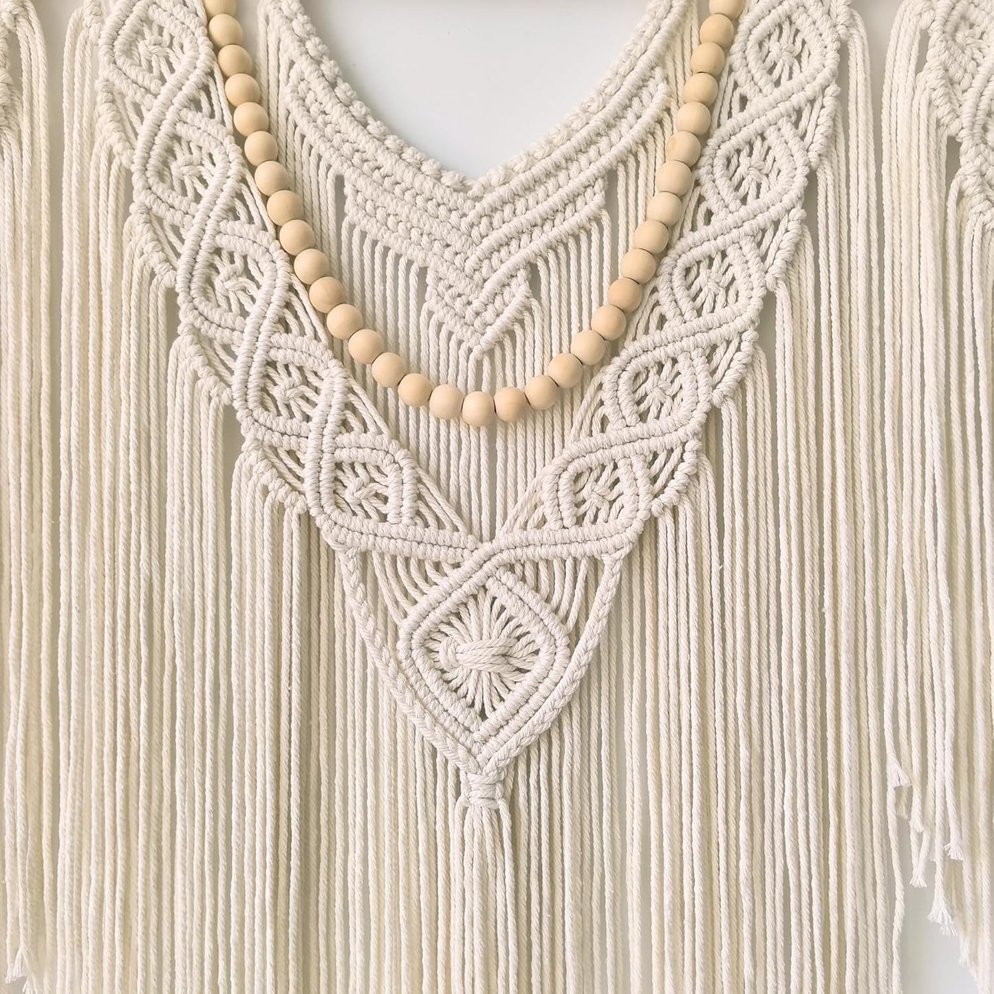 guzhiou large macrame wall hanging - Boho Tapestry Macrame Wall Decor Art- Chic Bohemian Handmade Woven Tapestry Home Decoration for Bedroom Living Room Apartment Wedding Party - 43"x32" (Wood bead)