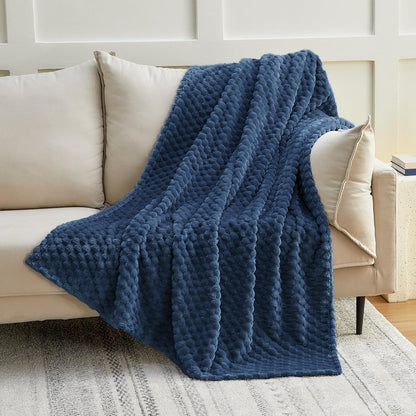EXQ Home Fleece Throw Blanket for Couch or Bed - 3D Imitation Turtle Shell Jacquard Decorative Blankets - Cozy Soft Lightweight Fuzzy Flannel Blanket Suitable for All Seasons(50"×60",Beige)