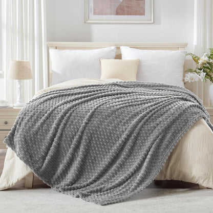 EXQ Home Fleece Throw Blanket for Couch or Bed - 3D Imitation Turtle Shell Jacquard Decorative Blankets - Cozy Soft Lightweight Fuzzy Flannel Blanket Suitable for All Seasons(50"×60",Beige)