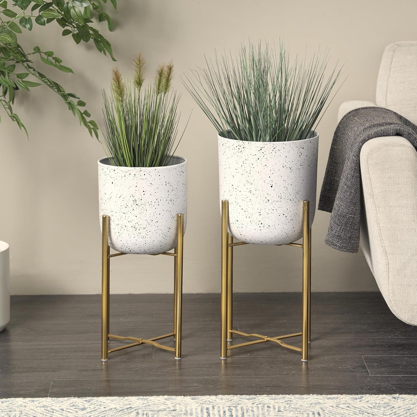 CosmoLiving by Cosmopolitan Metal Indoor Outdoor Planter Dome Large Planter Pot with Removable Stand, Set of 2 Planters 19", 22"H, Gold