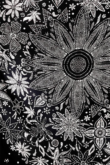 Neasow Bohemian Tapestry Wall Hanging, Beige White Floral Tapestry with Dotted Daisy Medallion Print Bedroom Boho Hippie Home Decor, 36×48 inches