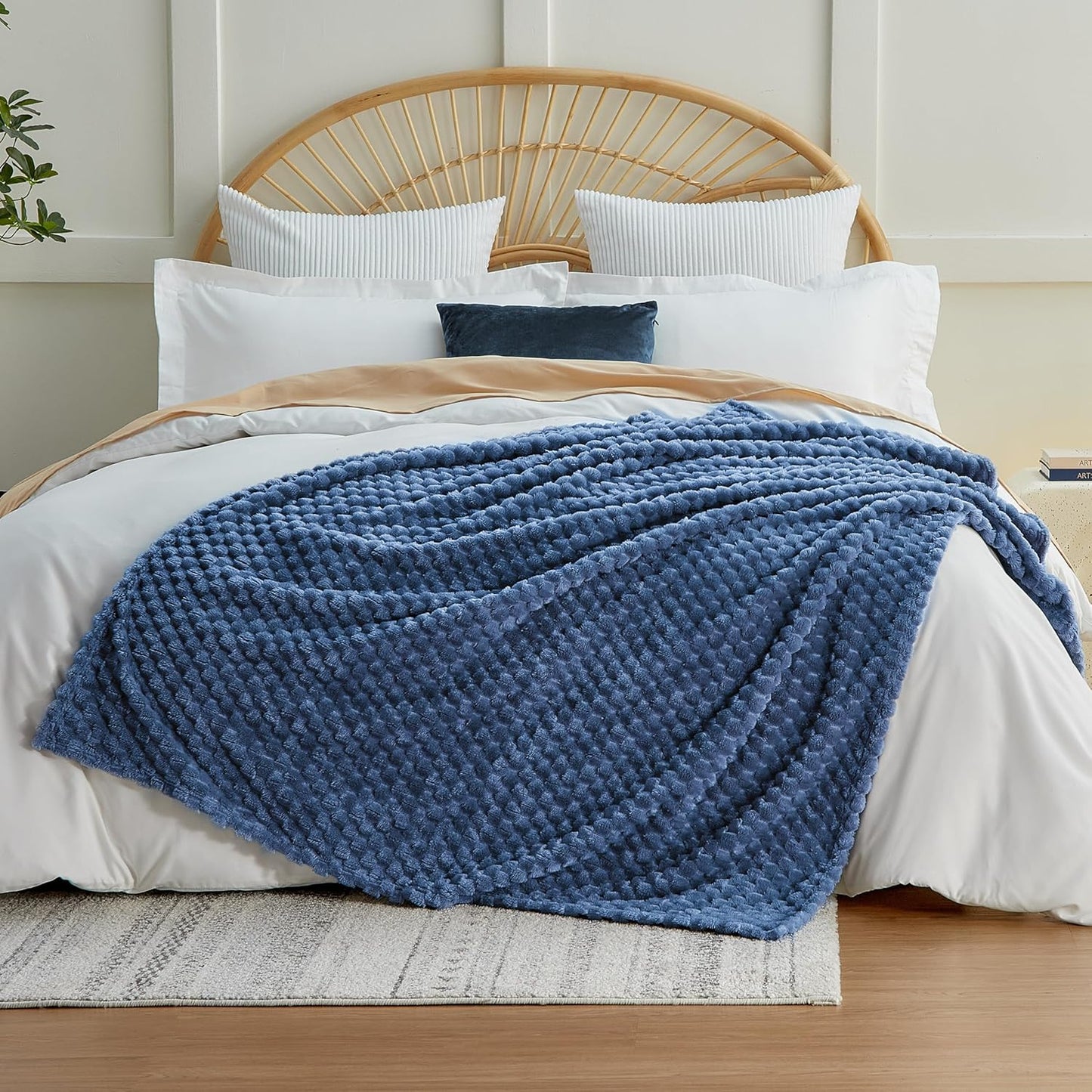 EXQ Home Fleece Throw Blanket for Couch or Bed - 3D Imitation Turtle Shell Jacquard Decorative Blankets - Cozy Soft Lightweight Fuzzy Flannel Blanket Suitable for All Seasons(50"×60",Beige)