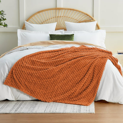 EXQ Home Fleece Throw Blanket for Couch or Bed - 3D Imitation Turtle Shell Jacquard Decorative Blankets - Cozy Soft Lightweight Fuzzy Flannel Blanket Suitable for All Seasons(50"×60",Beige)