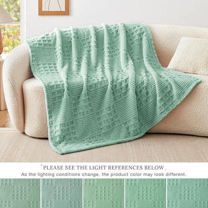 EXQ Home Fleece Throw Blanket for Couch or Bed - 3D Imitation Turtle Shell Jacquard Decorative Blankets - Cozy Soft Lightweight Fuzzy Flannel Blanket Suitable for All Seasons(50"×60",Beige)