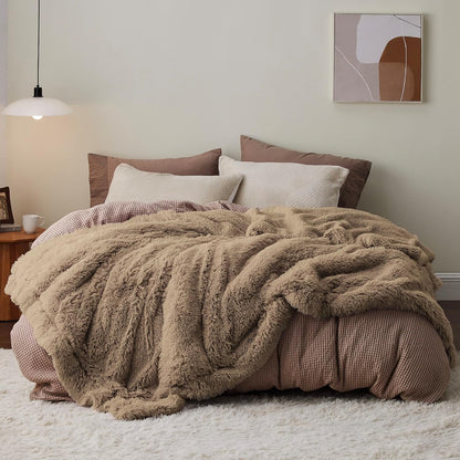 Bedsure GentleSoft Fluffy Fuzzy Faux Fur Throw Blanket for Couch, Soft Sherpa Fleece Cozy Gifts for Women, Plush Bed Blanket Room Decor for Men, Thick Warm Minky Teen Gifts Winter Bedding