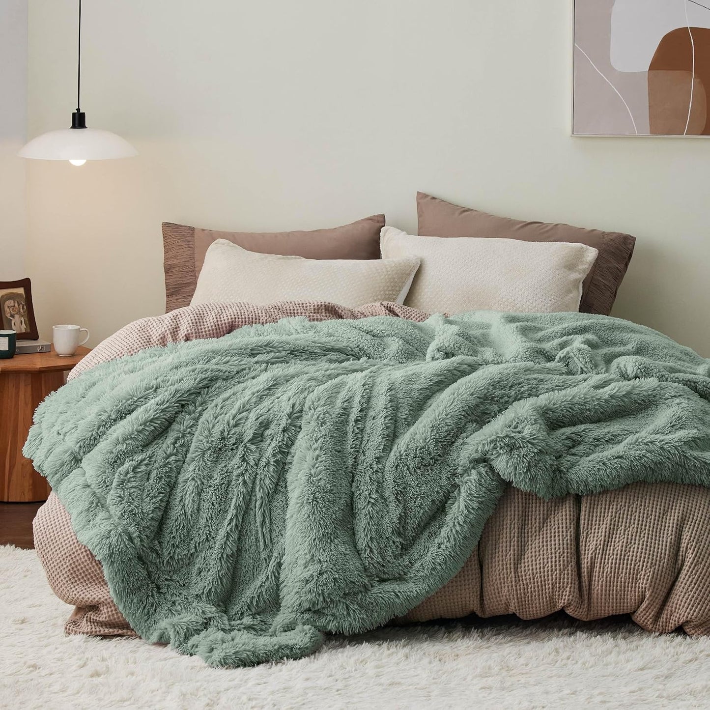 Bedsure GentleSoft Fluffy Fuzzy Faux Fur Throw Blanket for Couch, Soft Sherpa Fleece Cozy Gifts for Women, Plush Bed Blanket Room Decor for Men, Thick Warm Minky Teen Gifts Winter Bedding