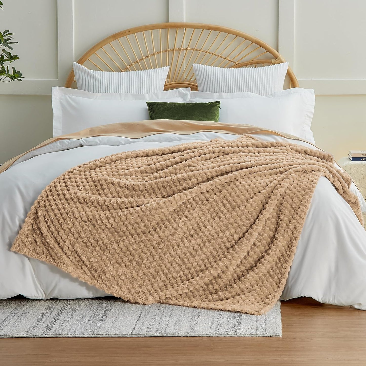 EXQ Home Fleece Throw Blanket for Couch or Bed - 3D Imitation Turtle Shell Jacquard Decorative Blankets - Cozy Soft Lightweight Fuzzy Flannel Blanket Suitable for All Seasons(50"×60",Beige)
