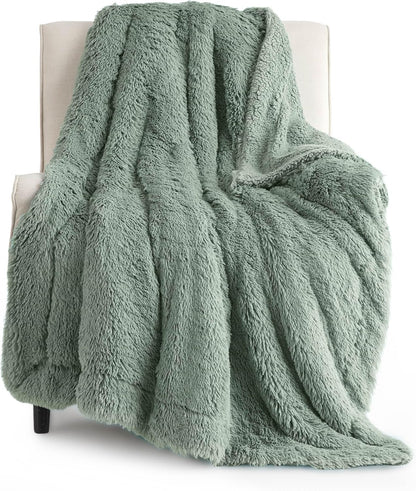 Bedsure GentleSoft Fluffy Fuzzy Faux Fur Throw Blanket for Couch, Soft Sherpa Fleece Cozy Gifts for Women, Plush Bed Blanket Room Decor for Men, Thick Warm Minky Teen Gifts Winter Bedding