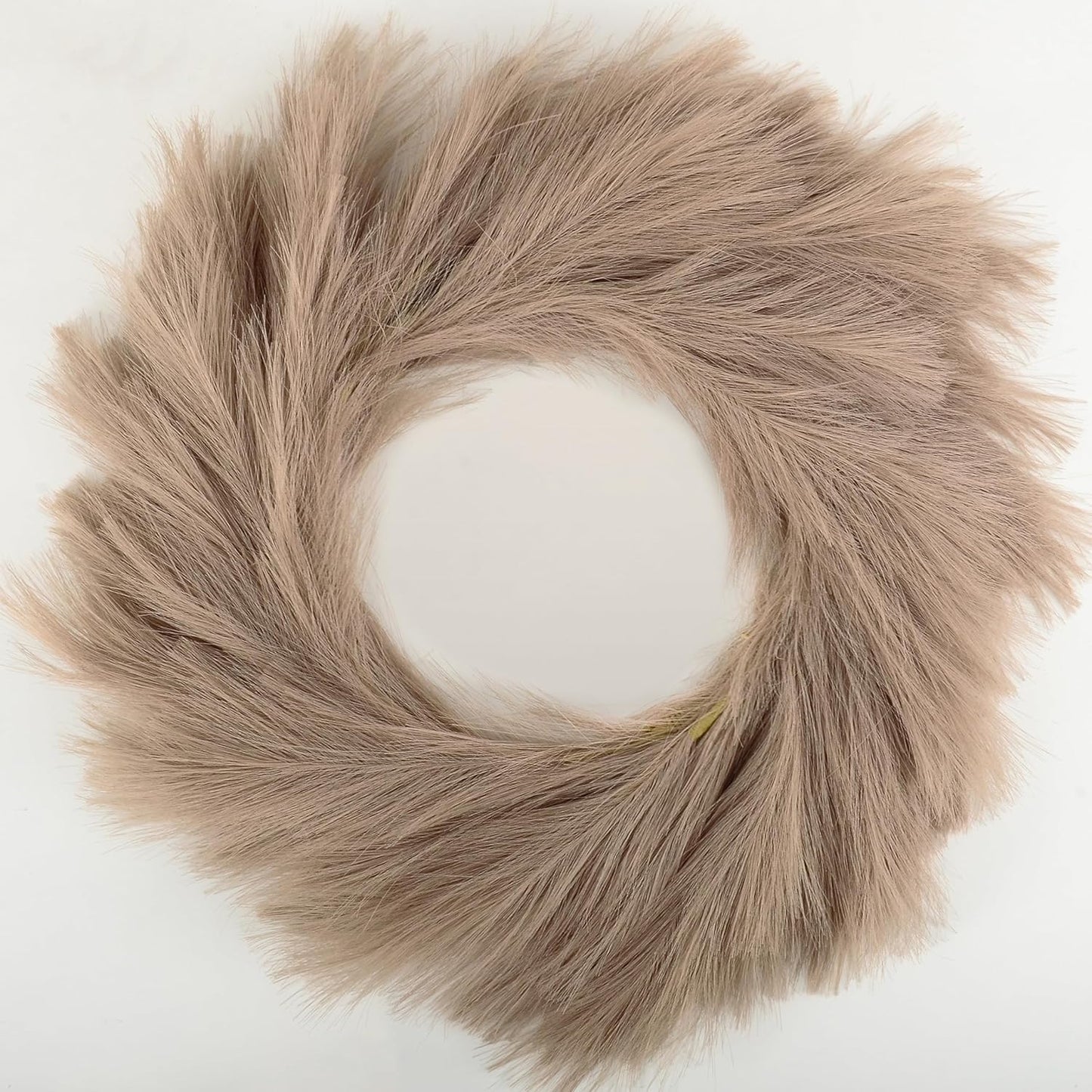 Perfnique Pampas Grass Wreath, 25'' Faux Pampas Wreath for Front Door, Artificial Pampas Wreath for All Seasons, Boho Wall Decor, Farmhouse Pampas Grass Garland, DIY Wreath Arrangement (Ivory&Taupe)