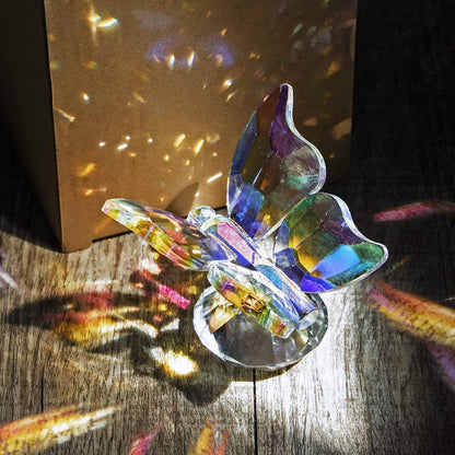 H&D HYALINE & DORA Crystal Cut Butterfly Animal Ornament Decoration for Office Table Home Bedroom