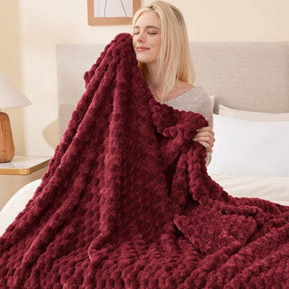 EXQ Home Fleece Throw Blanket for Couch or Bed - 3D Imitation Turtle Shell Jacquard Decorative Blankets - Cozy Soft Lightweight Fuzzy Flannel Blanket Suitable for All Seasons(50"×60",Beige)