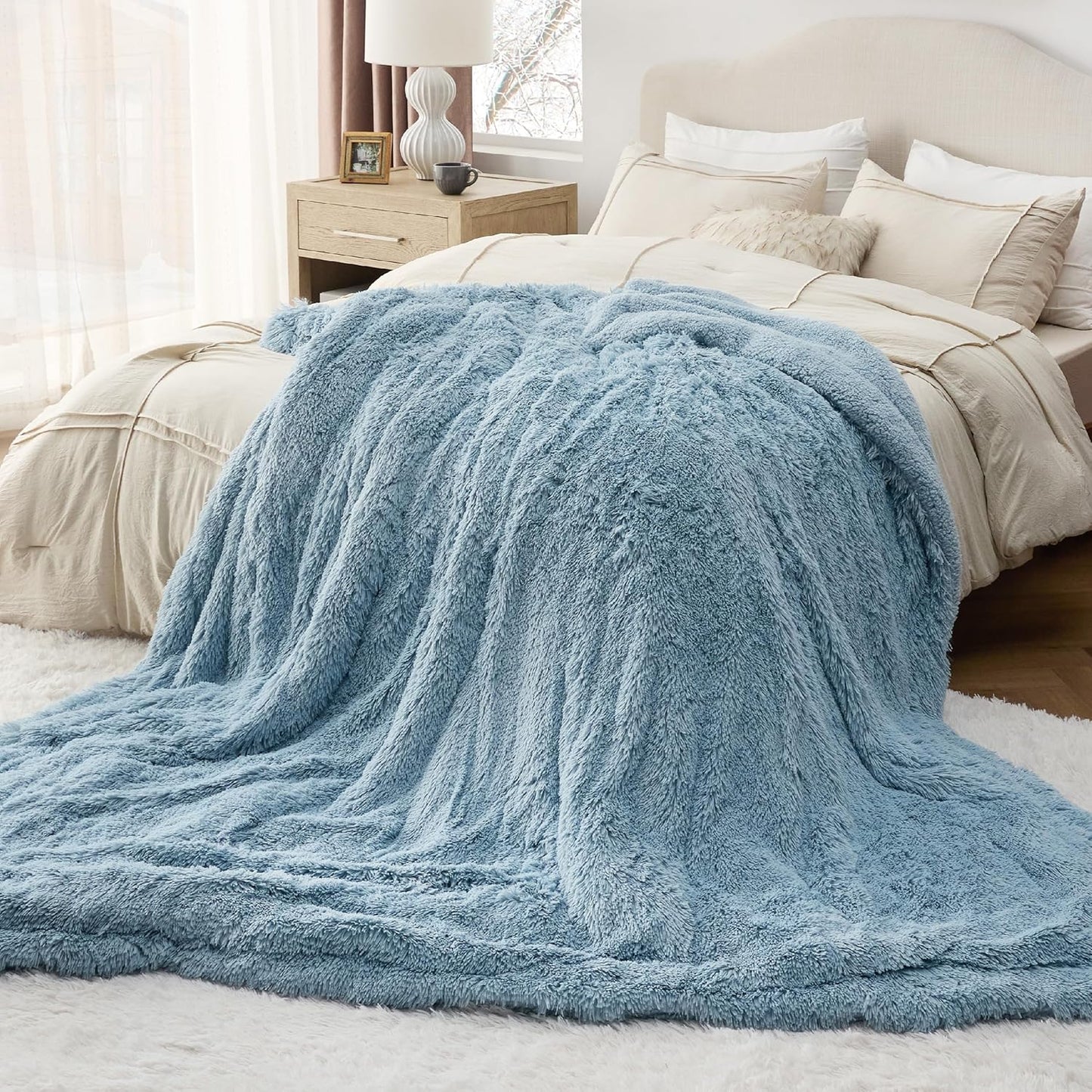 Bedsure GentleSoft Fluffy Fuzzy Faux Fur Throw Blanket for Couch, Soft Sherpa Fleece Cozy Gifts for Women, Plush Bed Blanket Room Decor for Men, Thick Warm Minky Teen Gifts Winter Bedding
